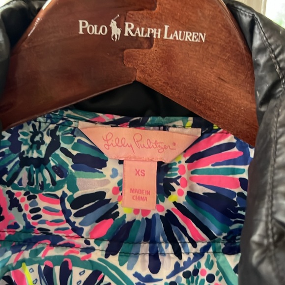 Lilly Pulitzer Light Weight Packable Vest - Picture 2 of 3
